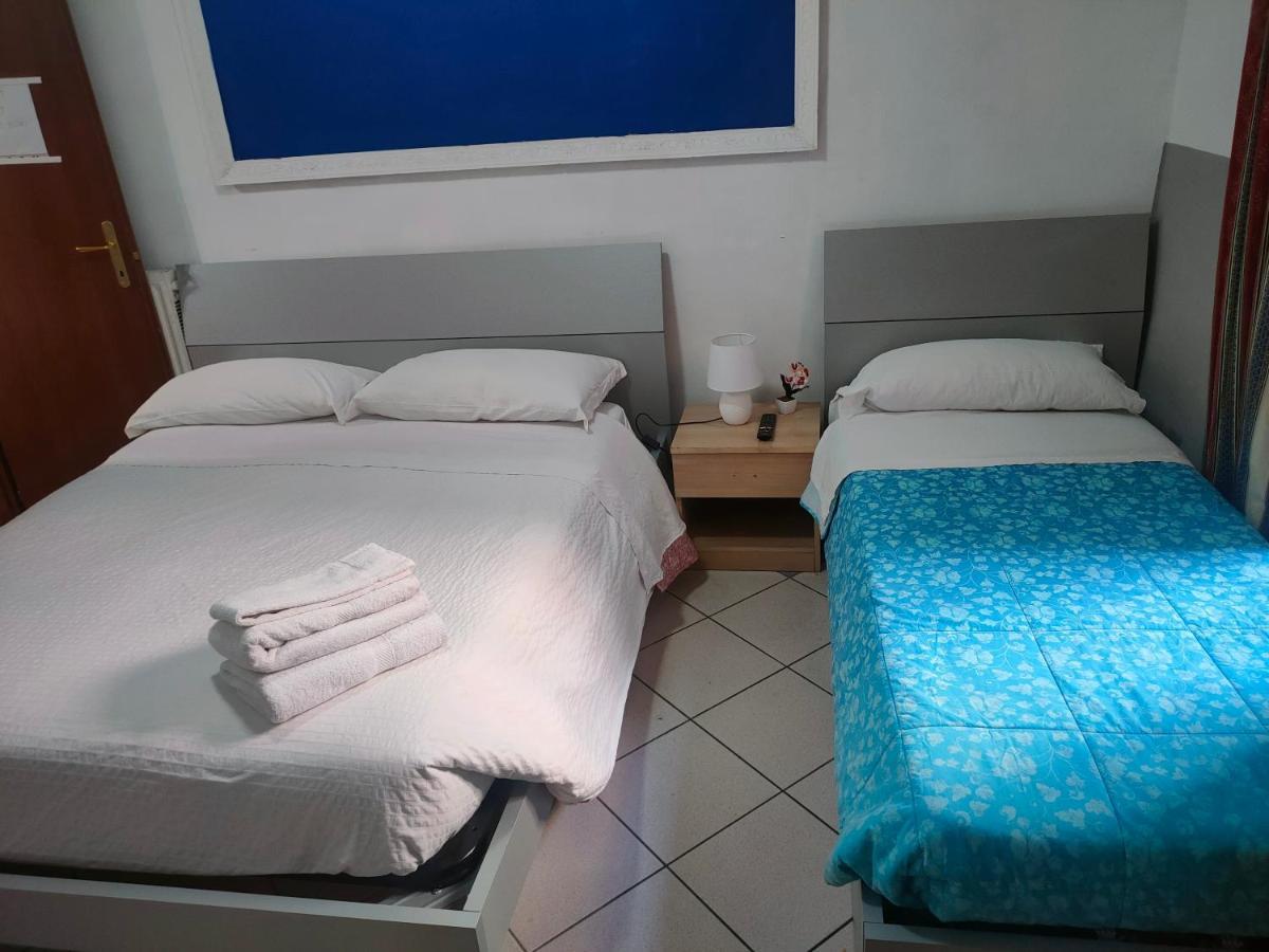 Chez Amelie Guest House Рим Екстер'єр фото